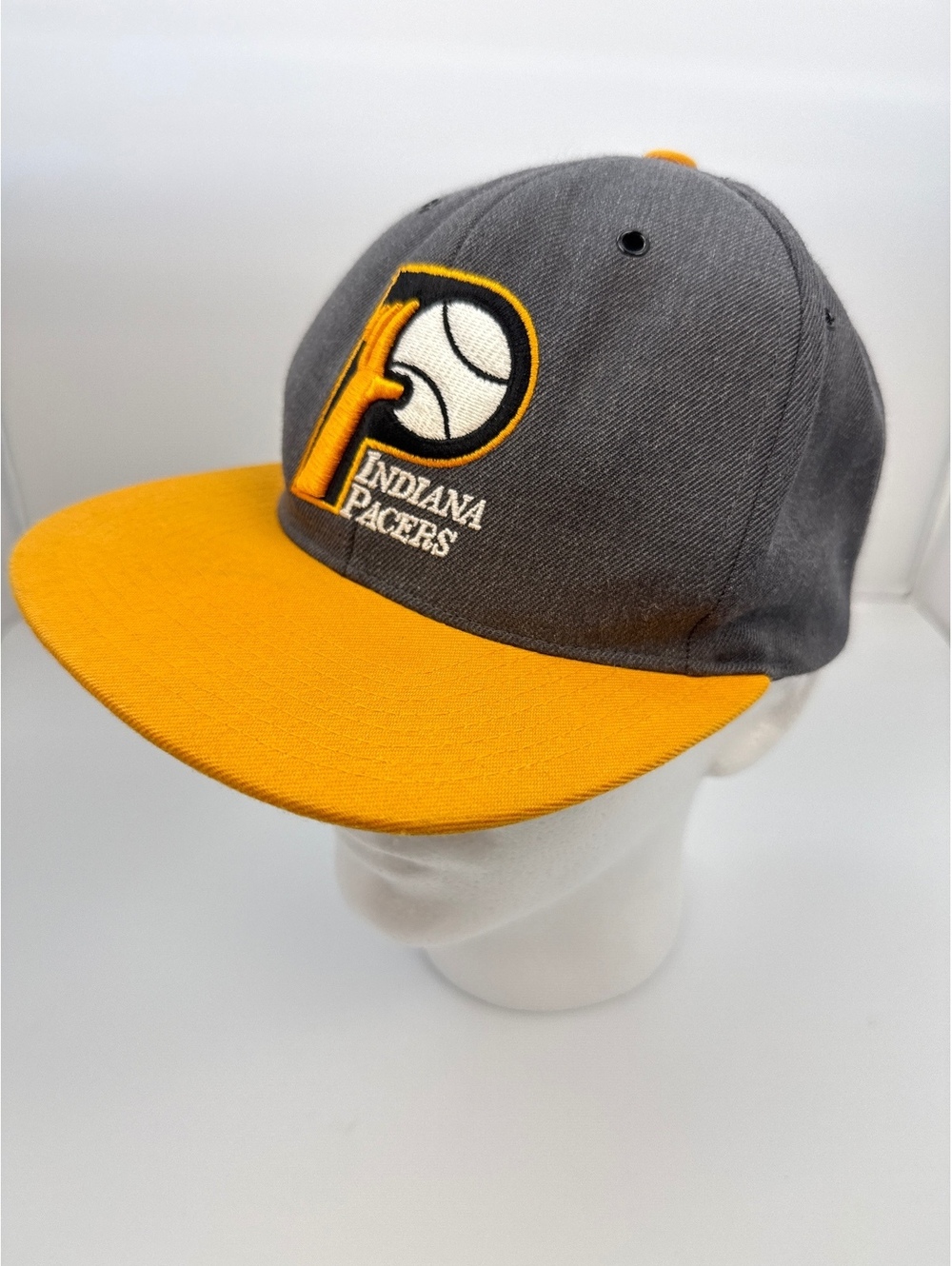 Mitchell & Ness Indiana Pacers Gray Orange NBA Retro Snapback Hat